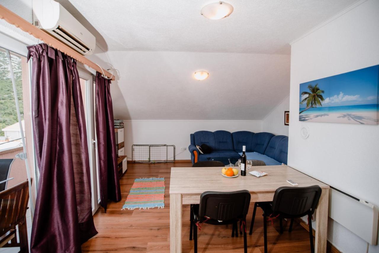 Apartmens Leona Apartment คาร์โลบัก ภายนอก รูปภาพ