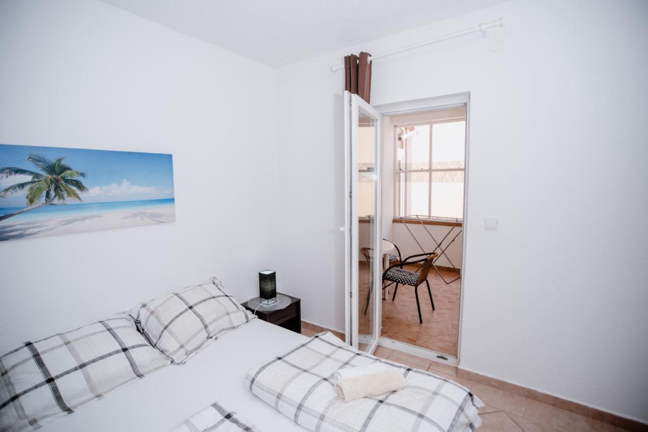 Apartmens Leona Apartment คาร์โลบัก ภายนอก รูปภาพ